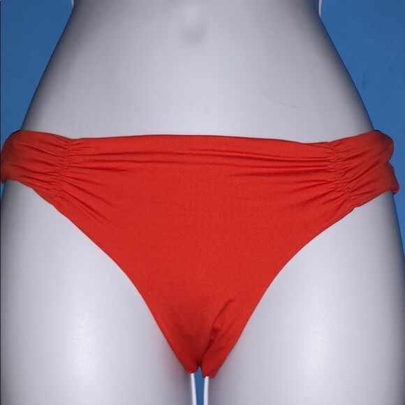 2 Pc L*Space Flutter Bandeau Top & Bottom Bikini - Picture 6 of 8